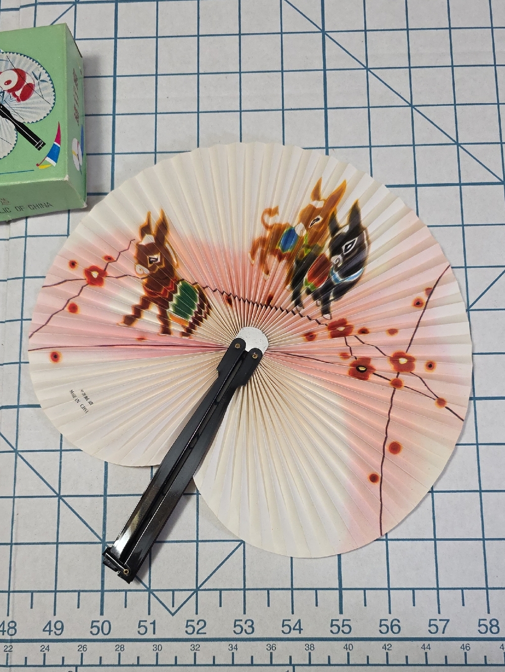Chinese Paper Folding Hand Fan W/Metal Handle, VTG Mid-Century, #59